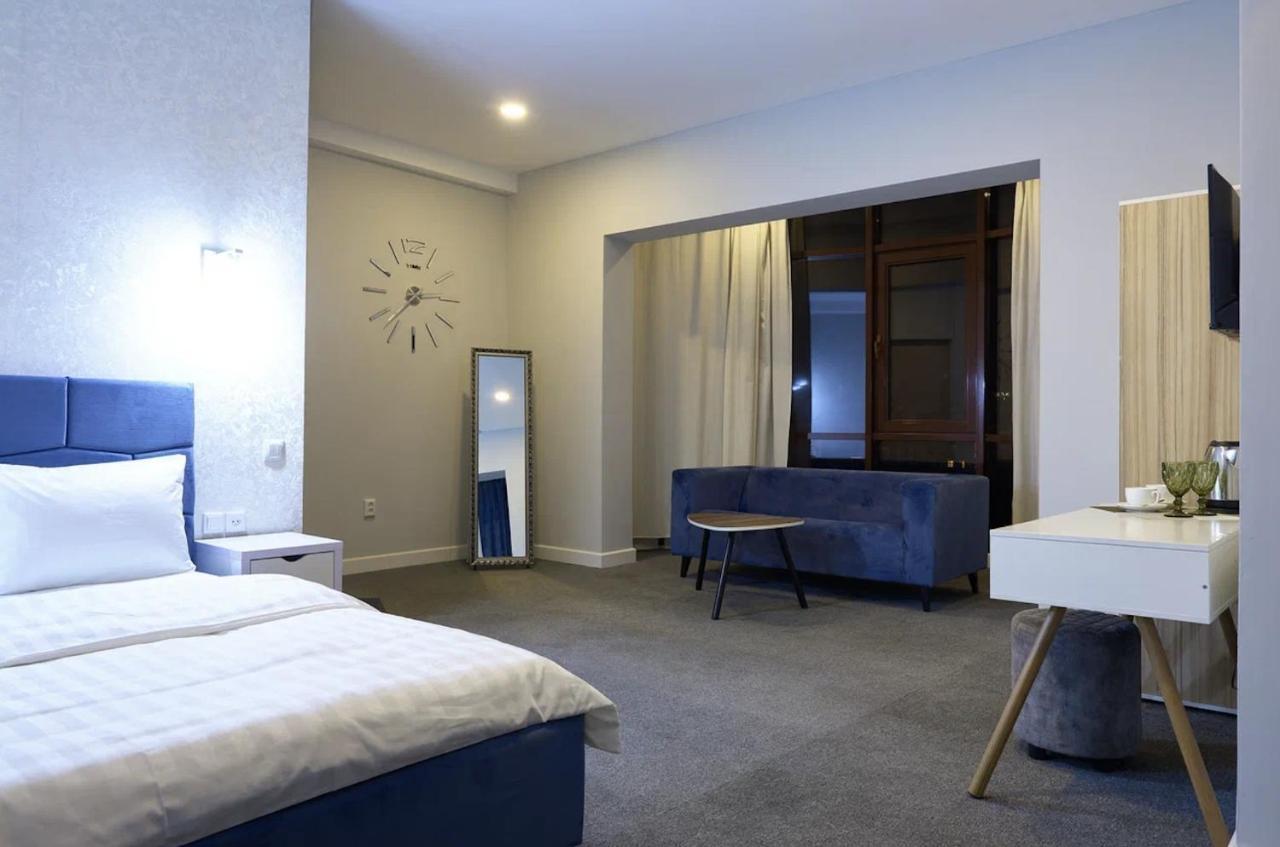 Montana Hotel 5*
